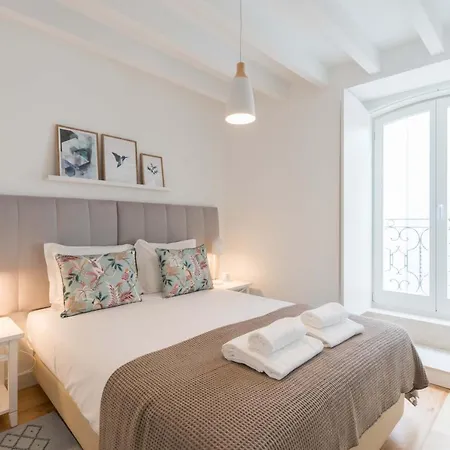 Apartment Travelingtolisbon 337 Largo Do Intendente Lissabon